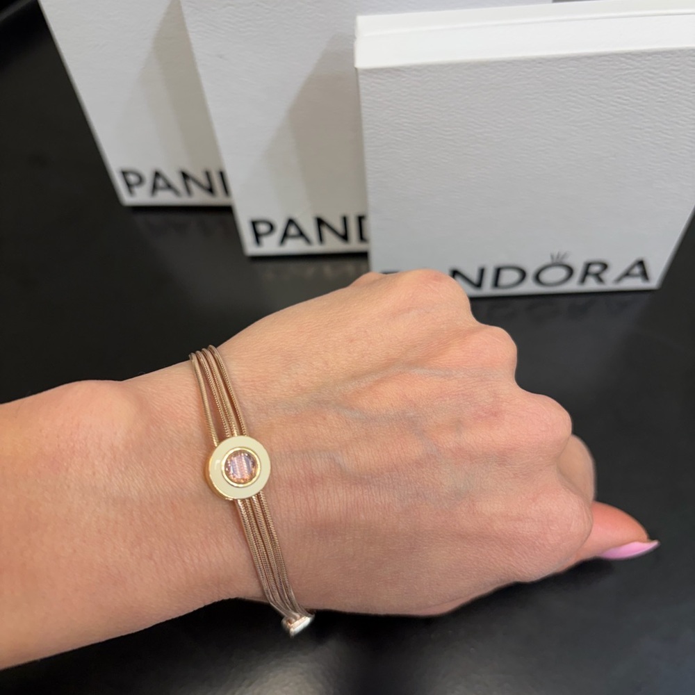 Elegant Rose Gold  Bracelet